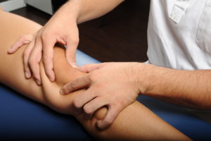 fisioterapia, ginocchio, rotula, terapia manufasciale